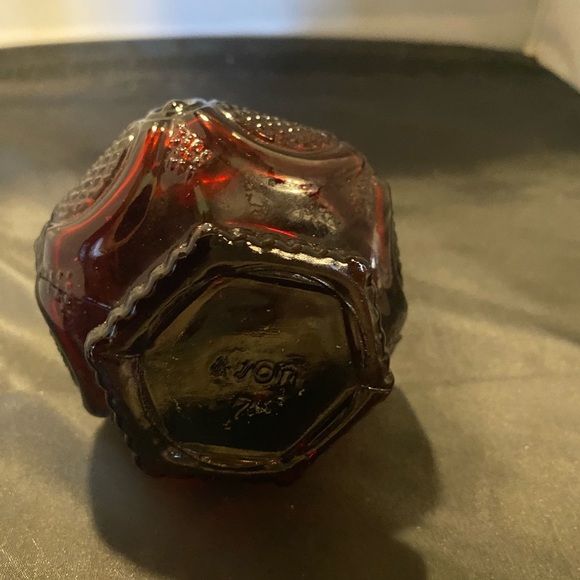 Vintage Ruby Red Cape Cope Cruet By Avon - Picture 5 of 5